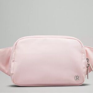 Lululemon Everywhere Belt Bag Large, 2L in Flush Pink